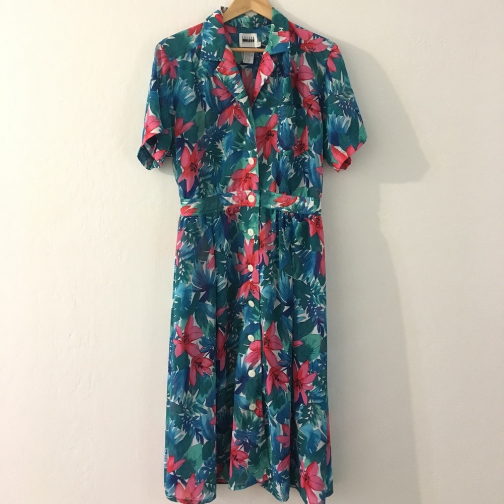 Vintage floral midi dress